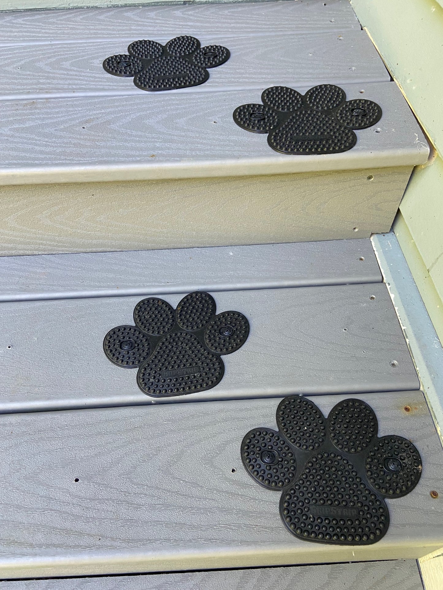 GripStrip Padz™ Anti slip for Pets in person